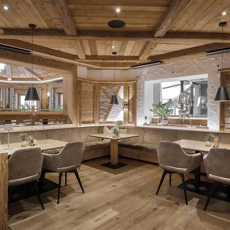 Wellness & Naturhotel Tonihof Hotel 4*